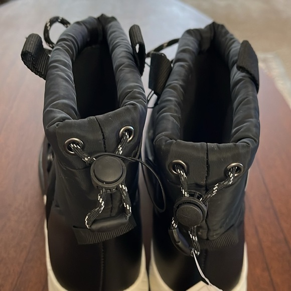 Time Tru WTR Puff with drw string Bootie - Picture 7 of 8